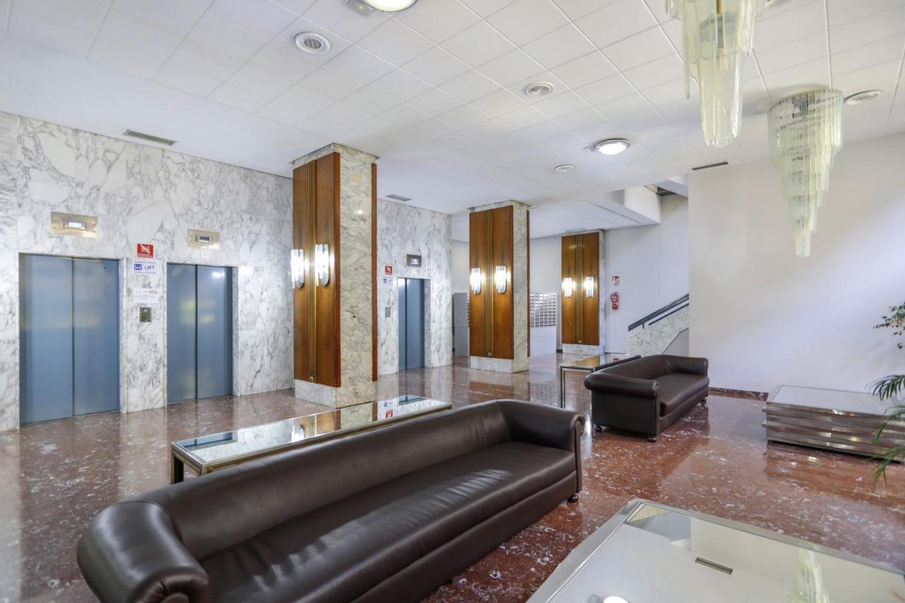 Sky Suites Alicante Buitenkant foto