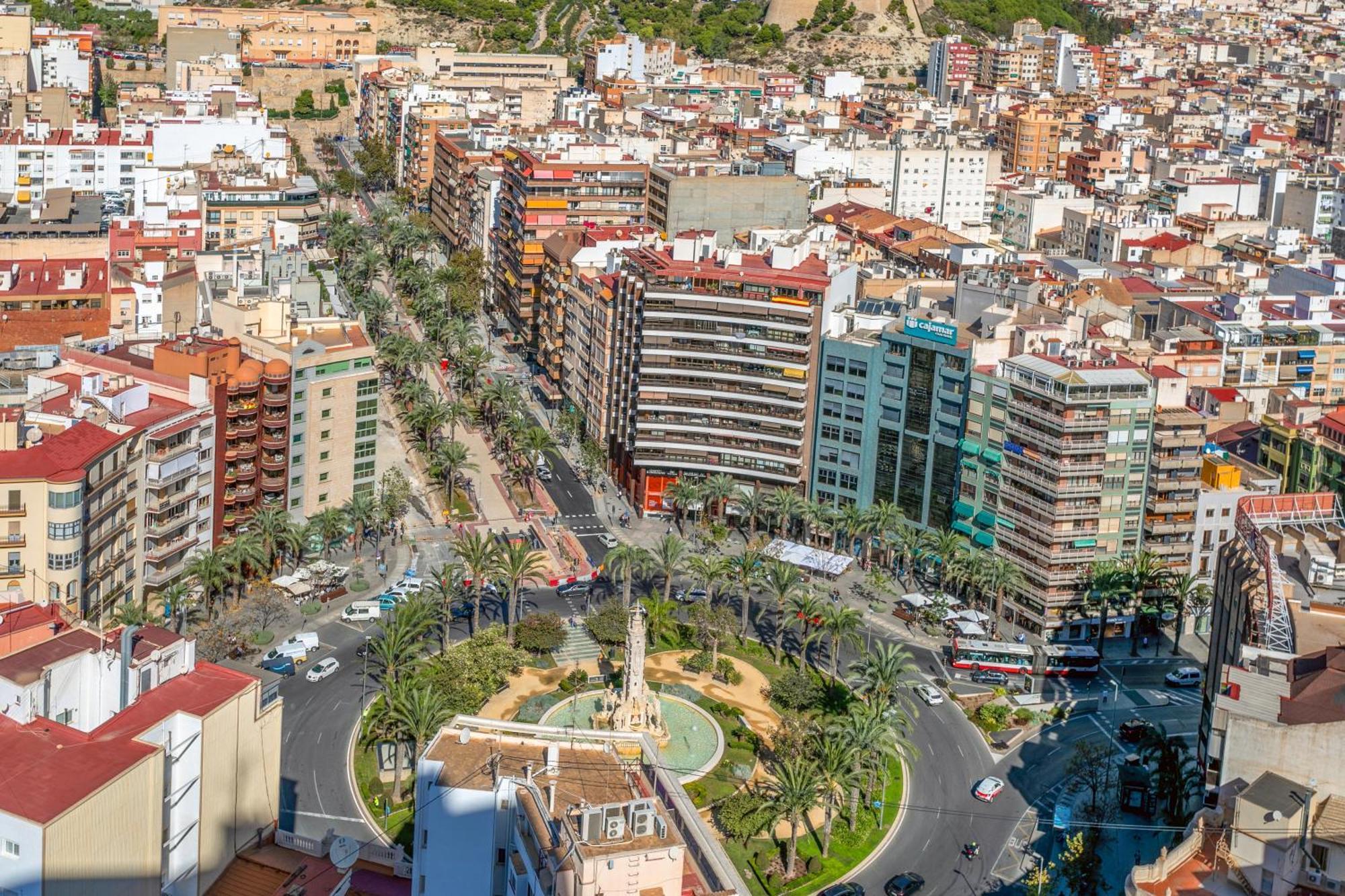 Sky Suites Alicante Buitenkant foto
