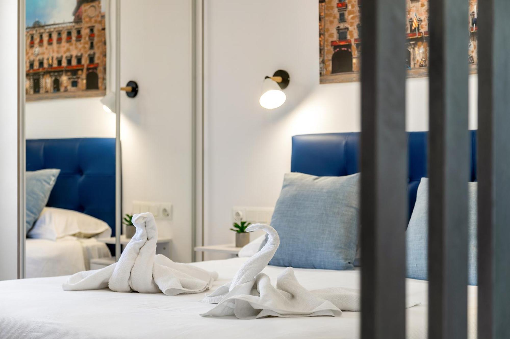 Sky Suites Alicante Buitenkant foto