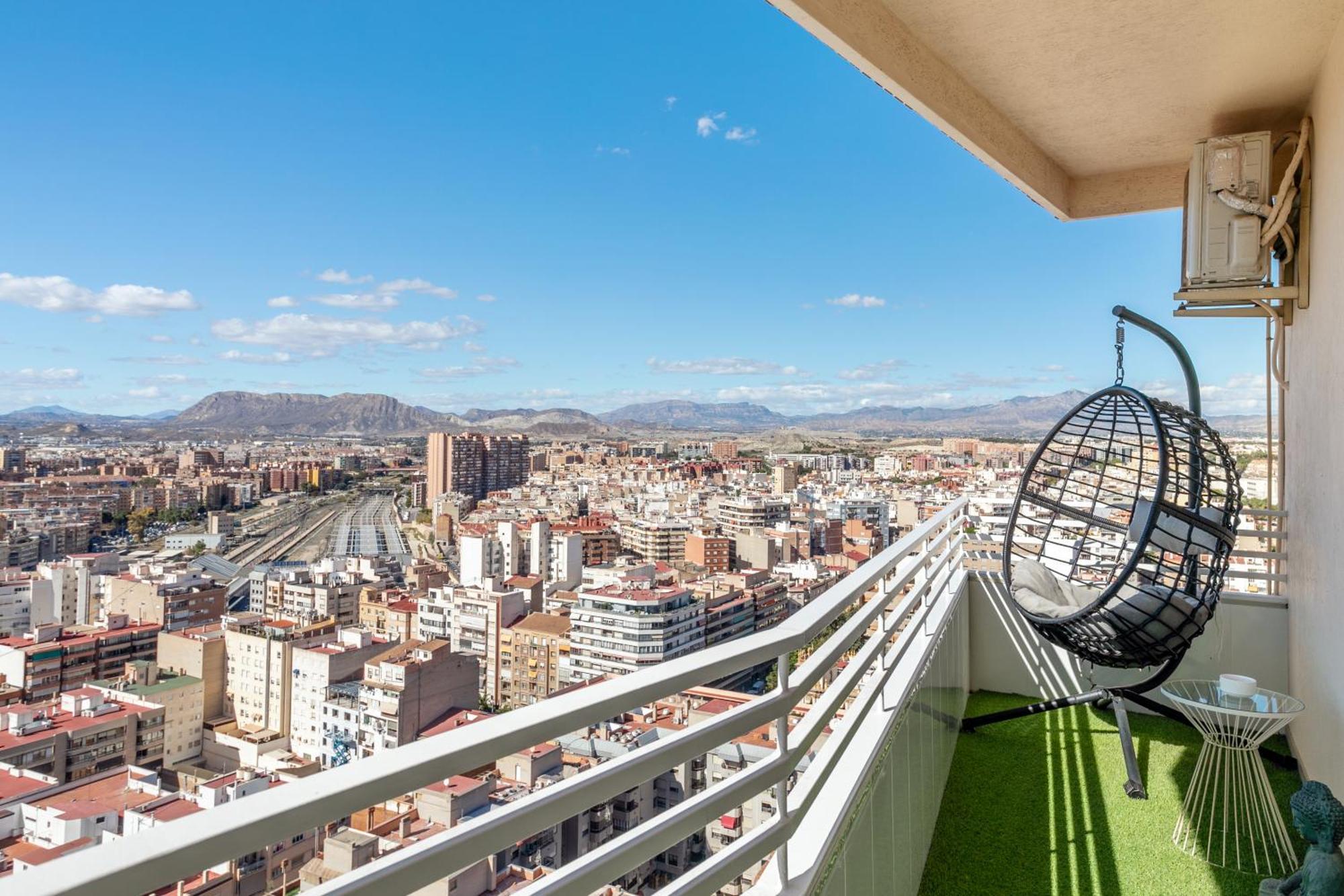 Sky Suites Alicante Buitenkant foto